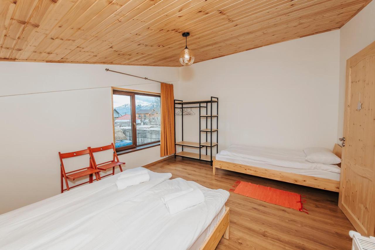 Ski House Bluebird Gudauri Eksteriør bilde